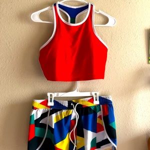 Small | Fabletics set (sports bra + jogging shorts)